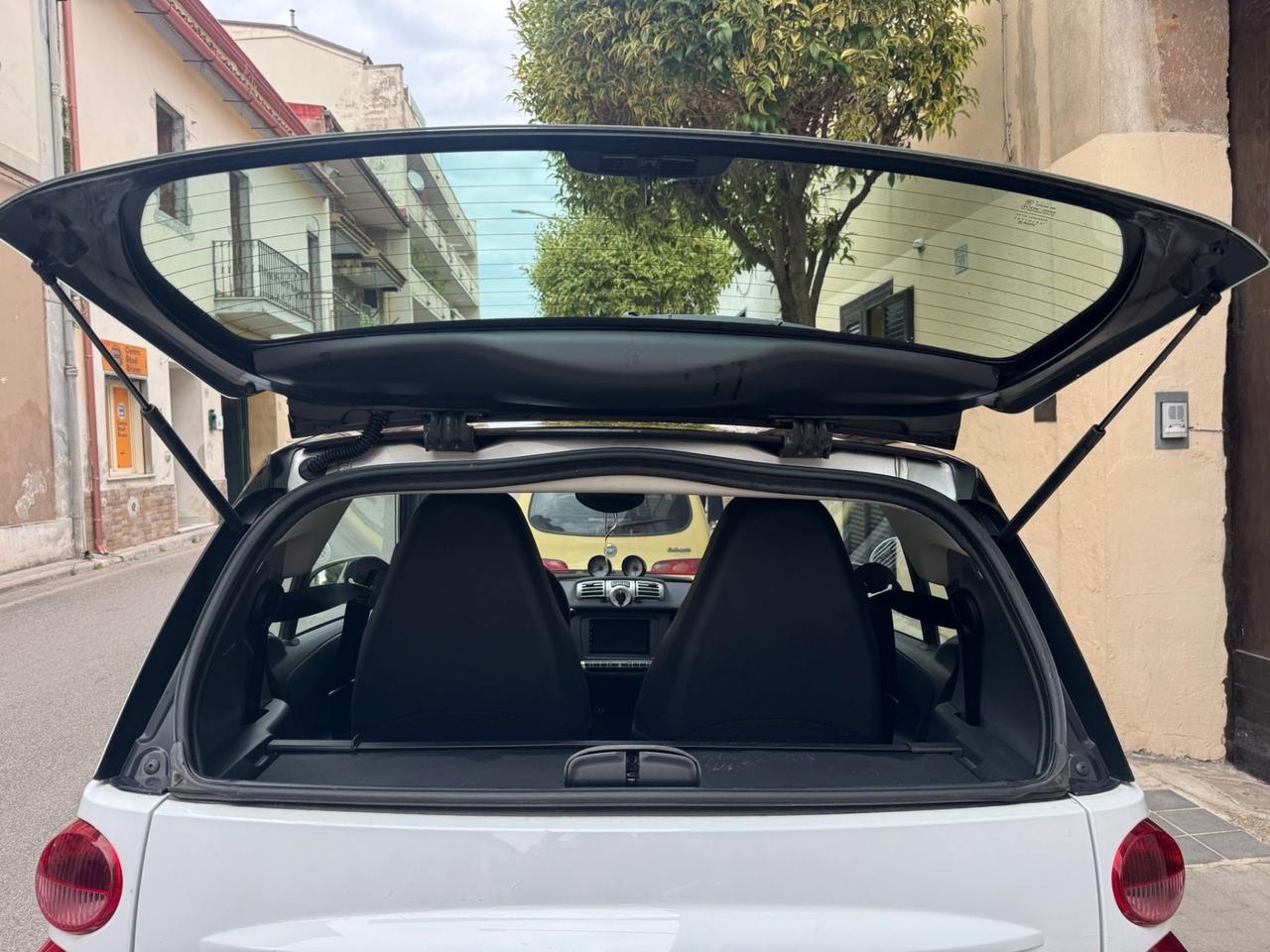 Smart ForTwo 1000 52 kW coupé pure