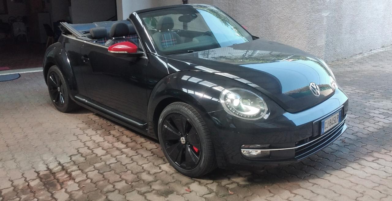 Volkswagen Maggiolino Cabrio 1.2 TSI Design BlueMotion Technology Ok Neopatentati