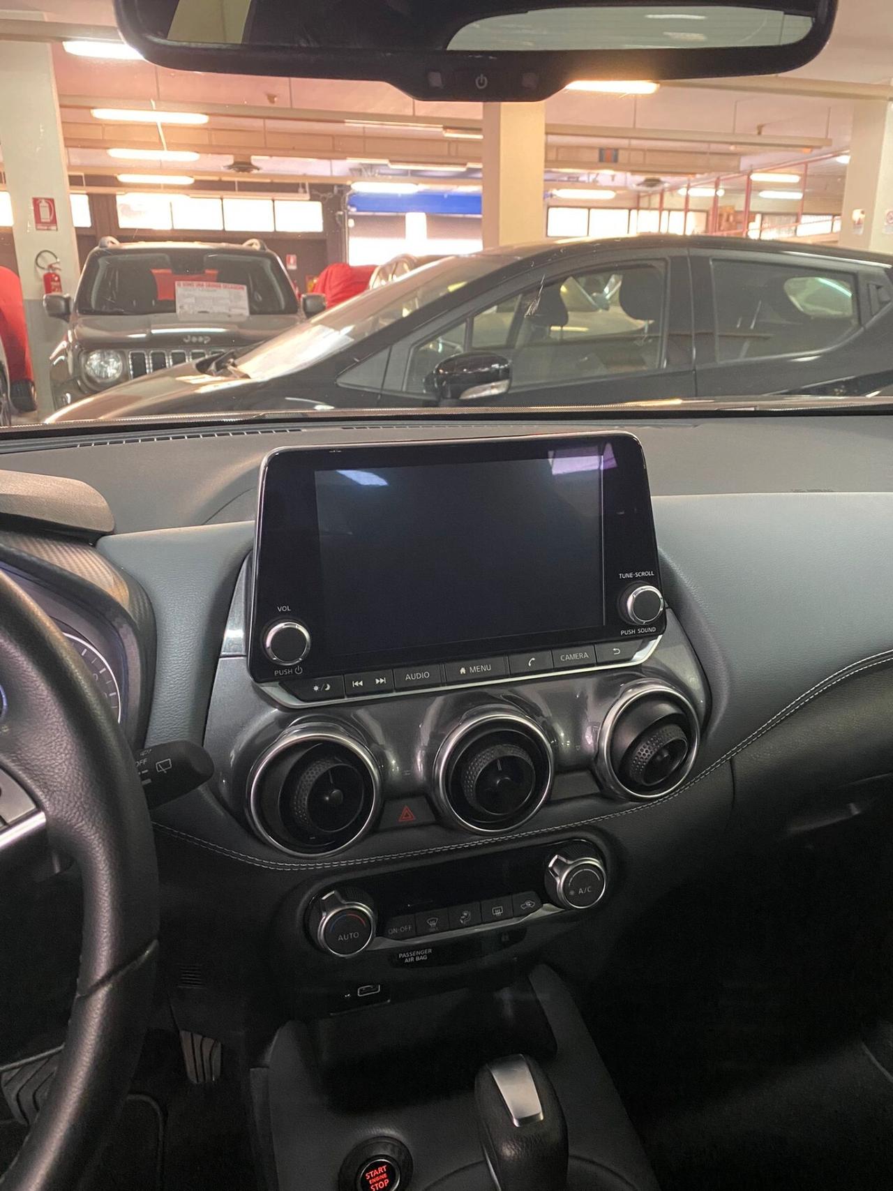 Nissan Juke 1.0 DIG-T 114 CV DCT N-Connecta