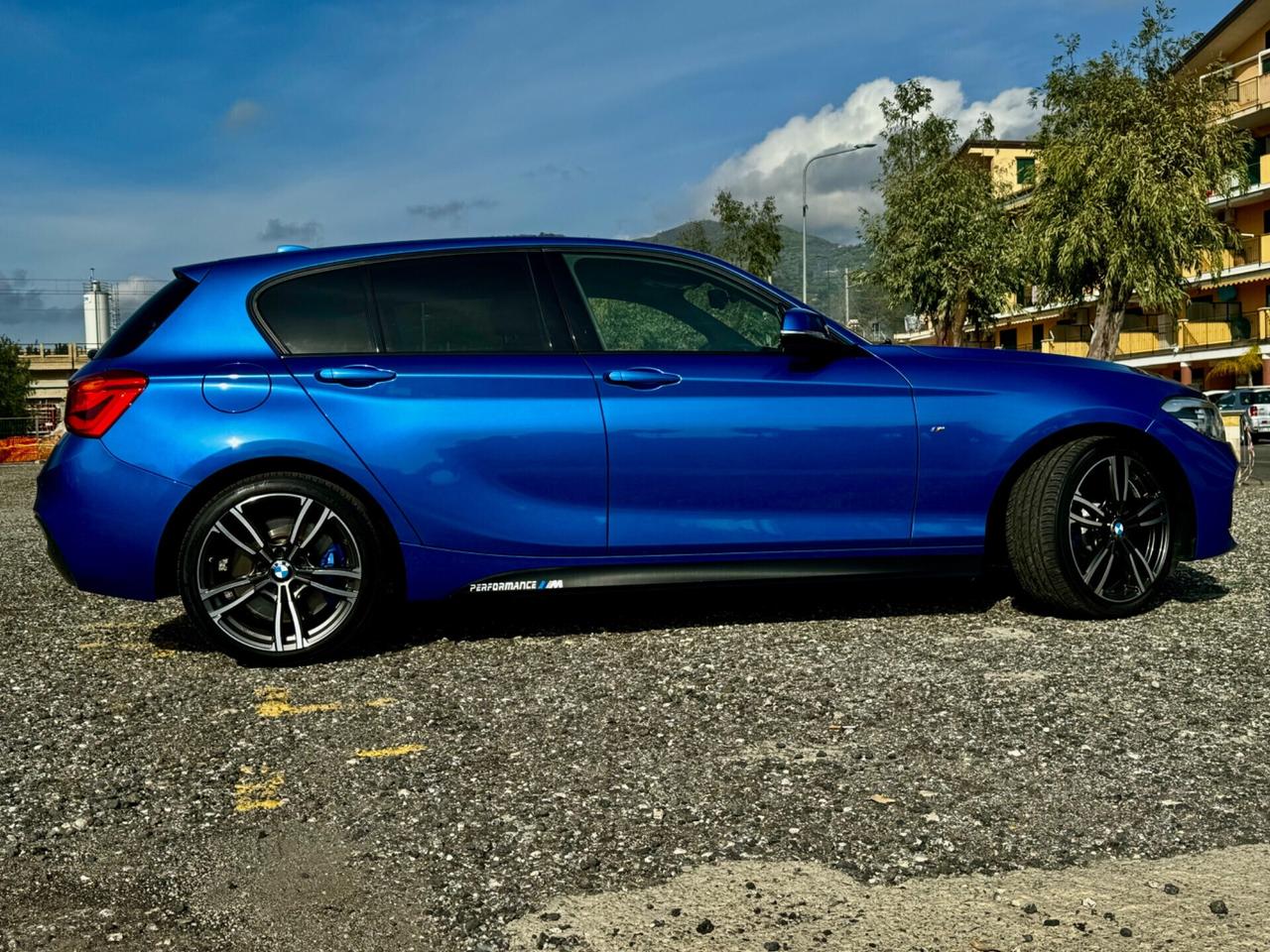 BMW 118d 150 CV MSPORT ANNO 2019 IVA ESPOSTA