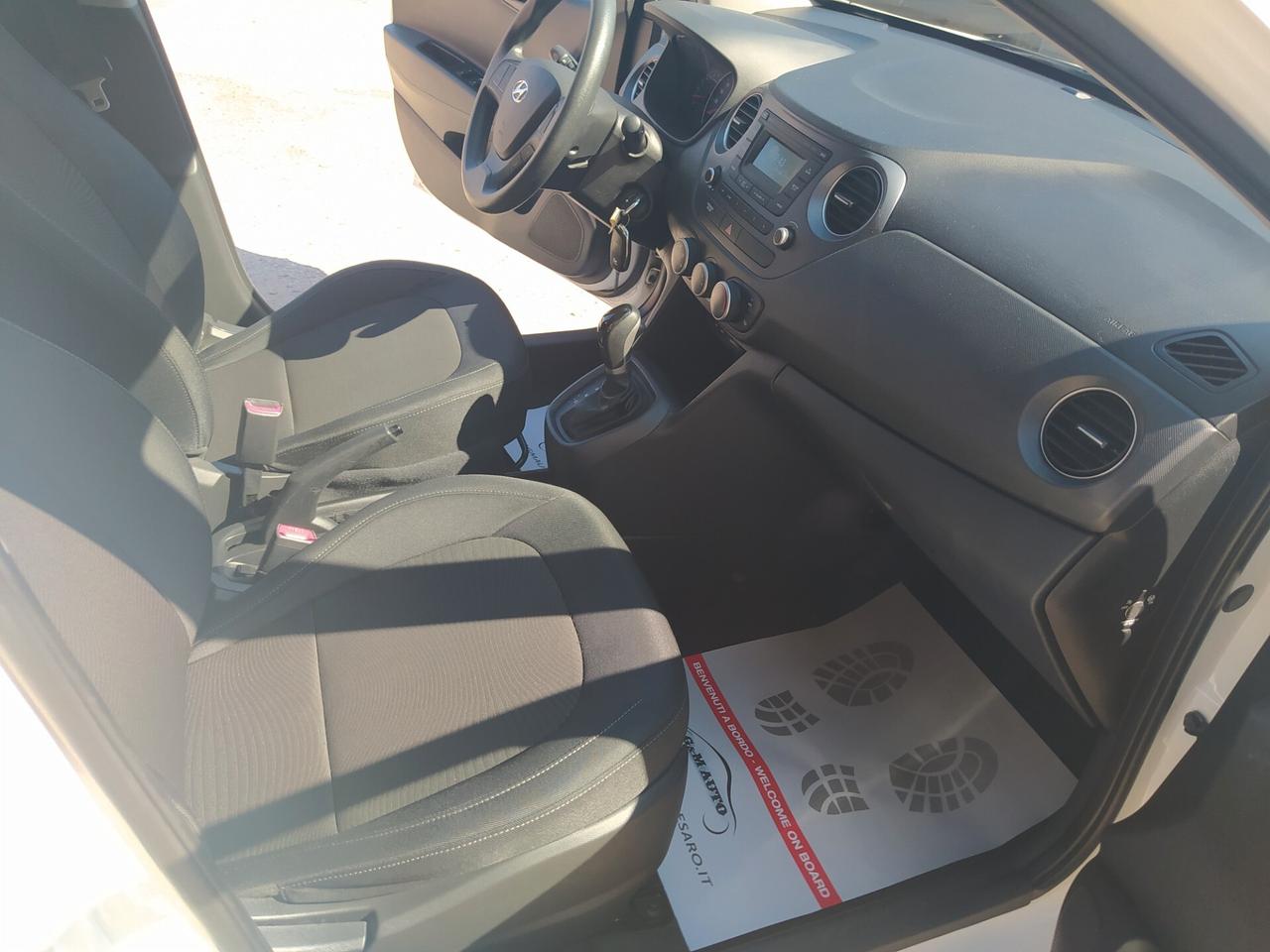 Hyundai i10 1.0 MPI Style A/T Neopatentati
