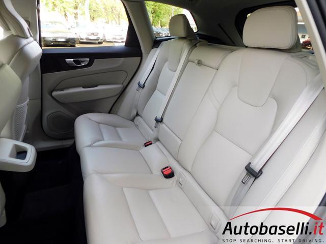 VOLVO XC60 B4 (D) MHEV 197CV AUTOMATICO CORE N1 - IVA ESPOSTA