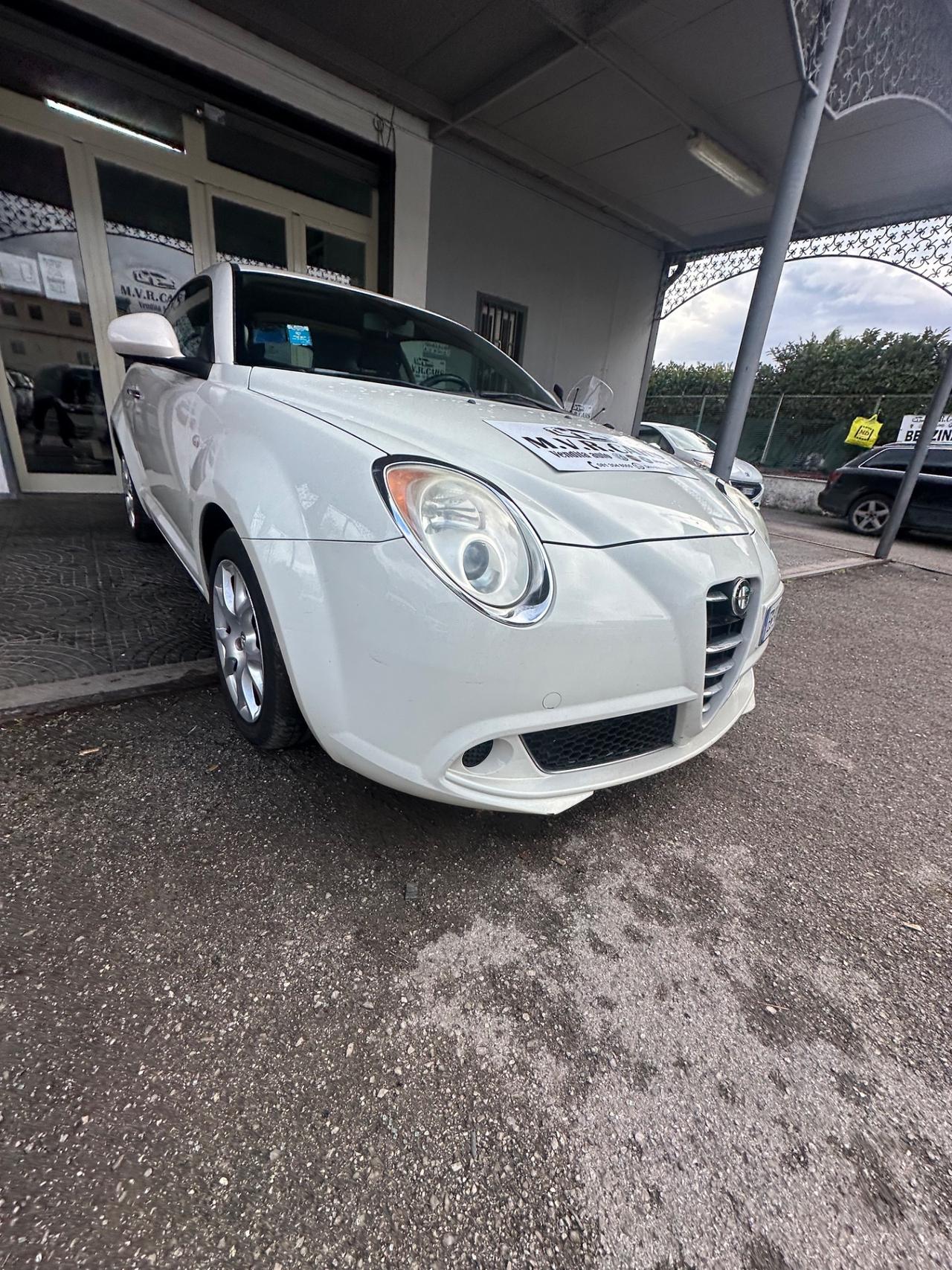Alfa Romeo MiTo 1.6 JTDm 16V Distinctive Sport Pack