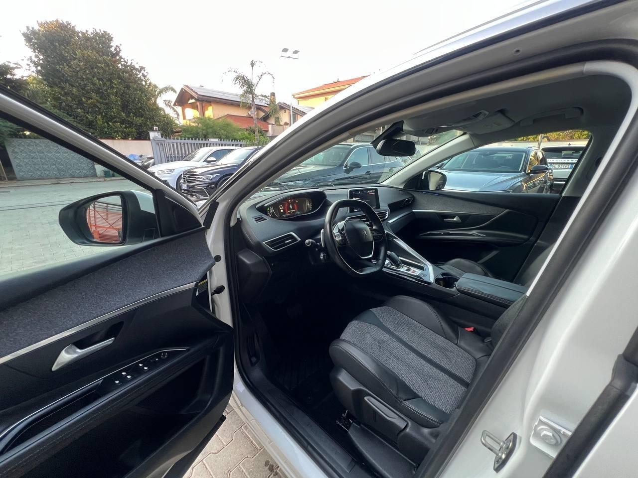 PEUGEOT 3008 BlueHDI 120 SeS EAT6 GT LINE