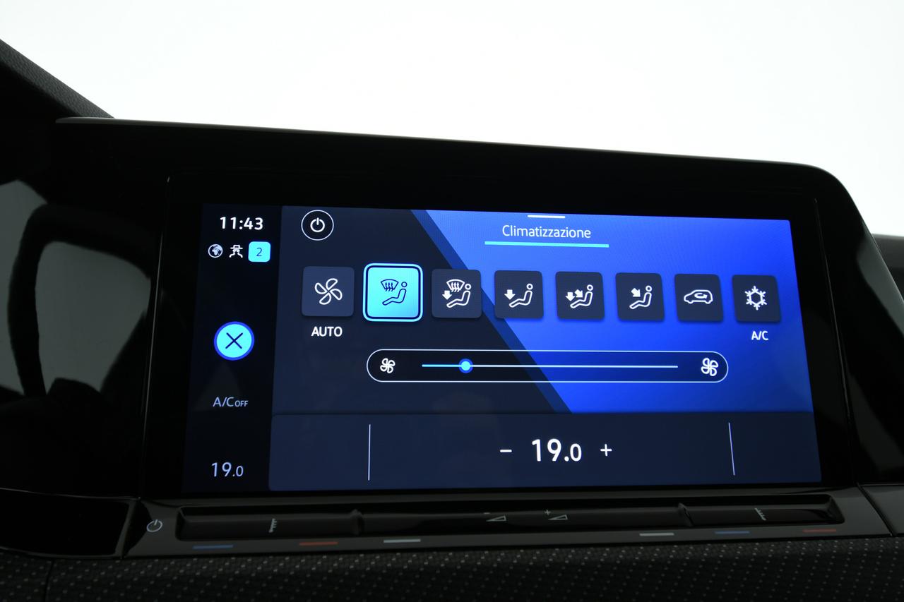 VOLKSWAGEN Golf 1.5 etsi evo R-Line 130cv dsg NEOPATENTATI+ACC+APPLE CARPLAY