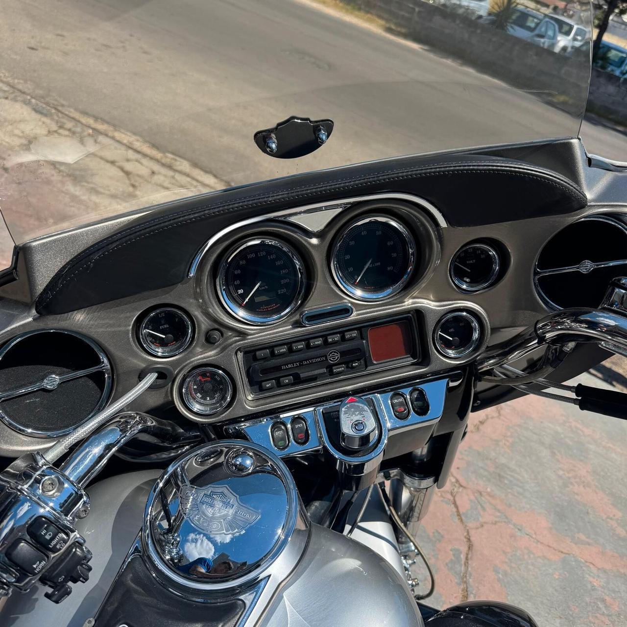 Harley-davidson 1450 Ultra Classic Anniversary