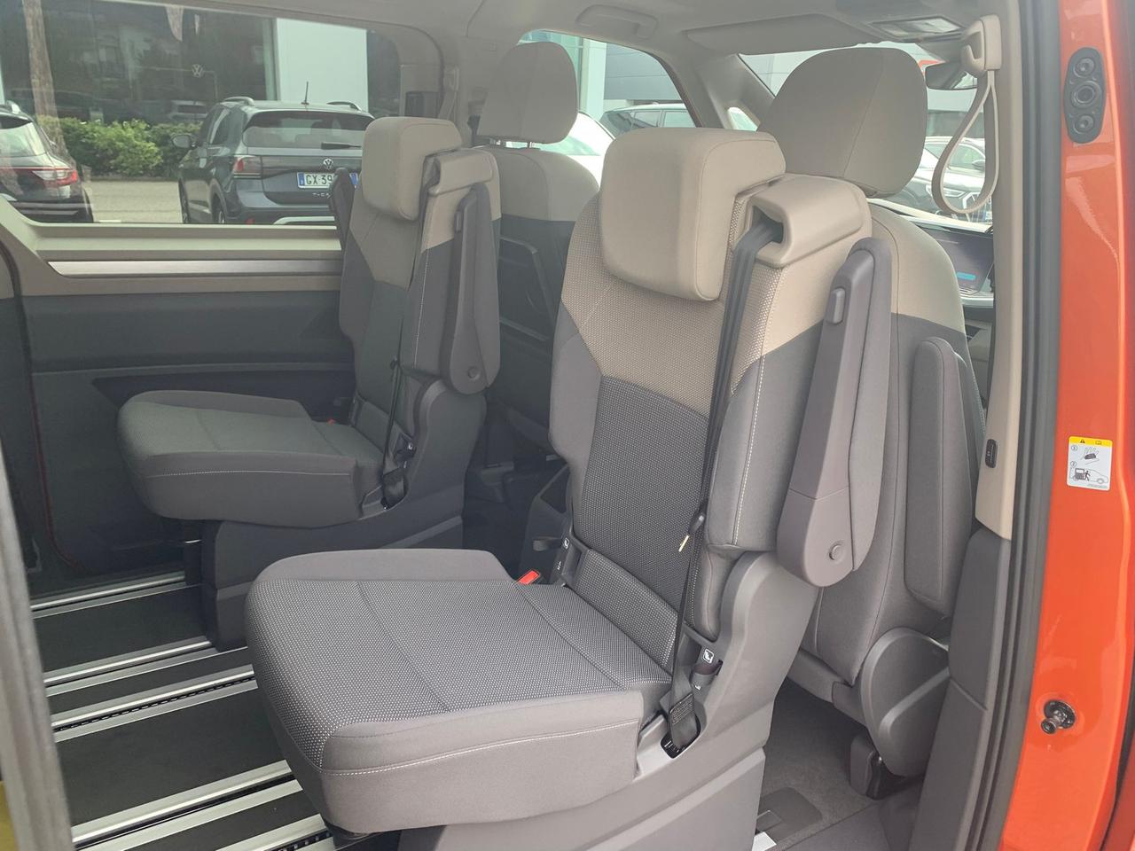 Volkswagen T7 Multivan 2.0 tdi life 150cv dsg 7p.ti
