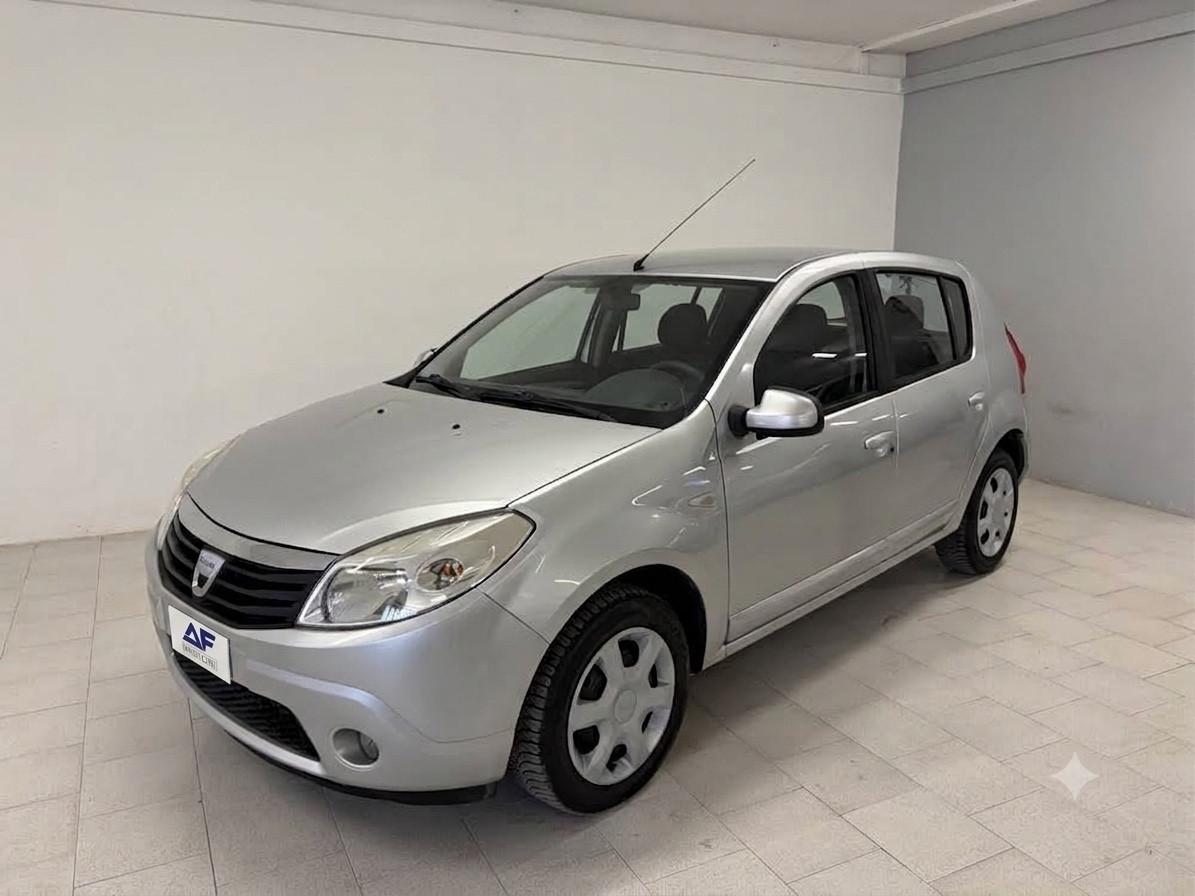Dacia Sandero 1.4 8V GPL Lauréate Perfetta