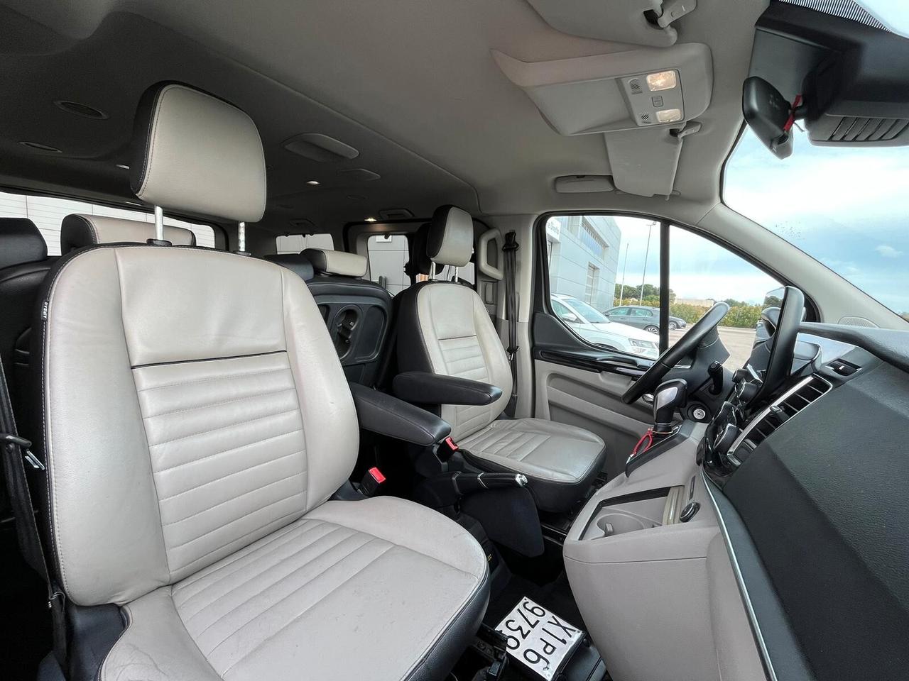 Ford Tourneo Custom 310 2.0 TDCi 170CV PC Titanium