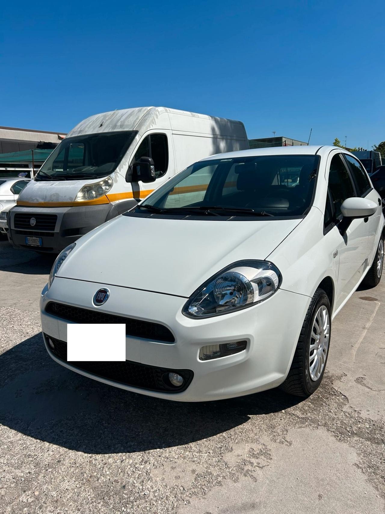 Fiat Punto 1.3 MJT II S&S 85 CV 5 porte ECO Street OK NEO PATENTATI