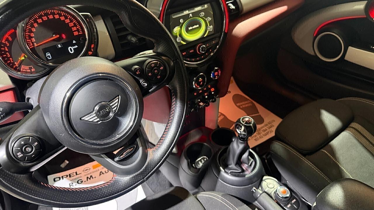 Mini Cooper D 116CV ALLESTIMENTO JOHN WORKS