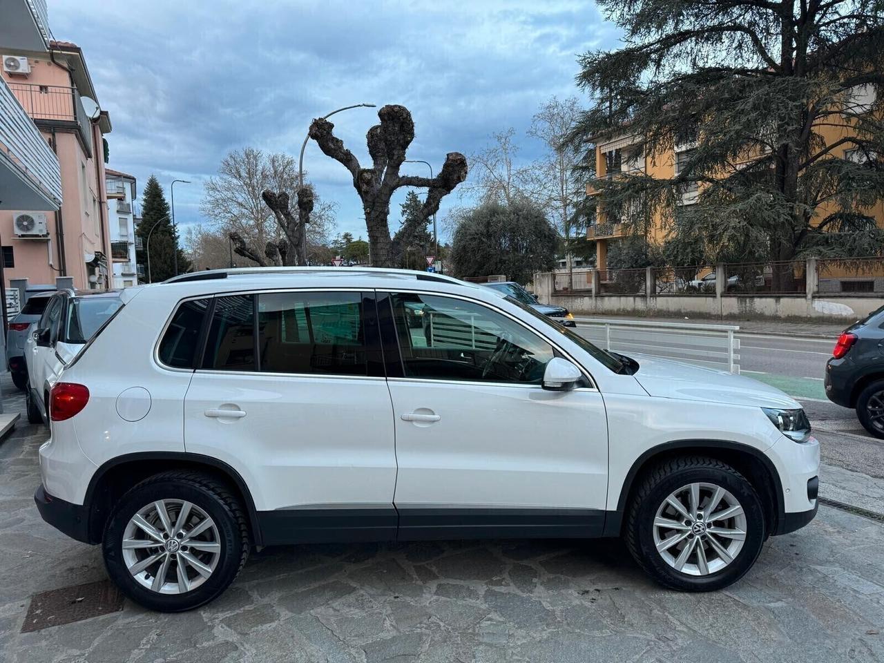 VW TIGUAN 2.0 TDI 140 CV 4MOTION Track&Style NEOP.