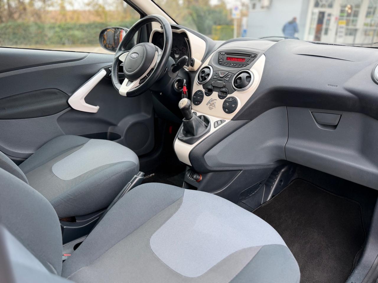 Ford Ka 1.2 8V 69CV Titanium