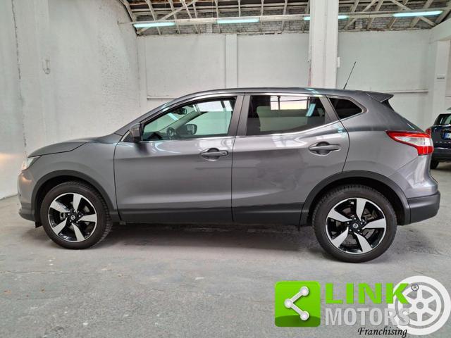NISSAN Qashqai 1.5 dCi Tekna 360 GARANZIA INCLUSA