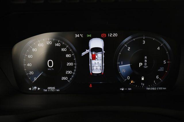 VOLVO XC90 XC90 B5 (d) AWD automatico 7 posti Plus Bright