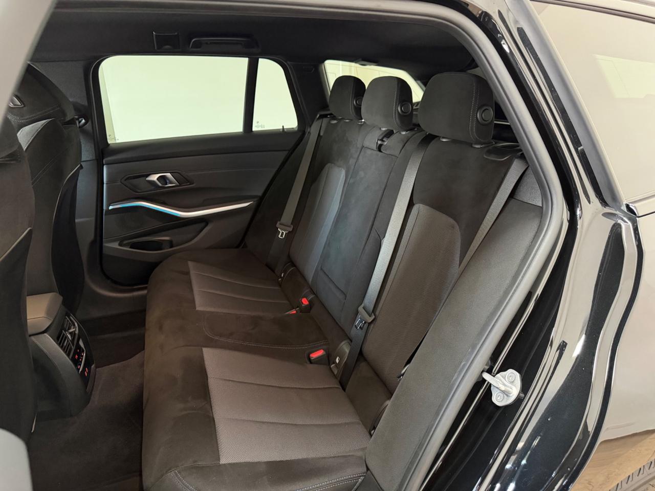 Bmw 320 320d 48V Touring Msport Pro
