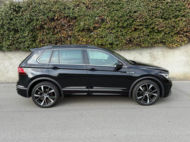 VOLKSWAGEN Tiguan 2.0 TDI 150 CV SCR DSG R-Line UNICO PROPRIETARIO