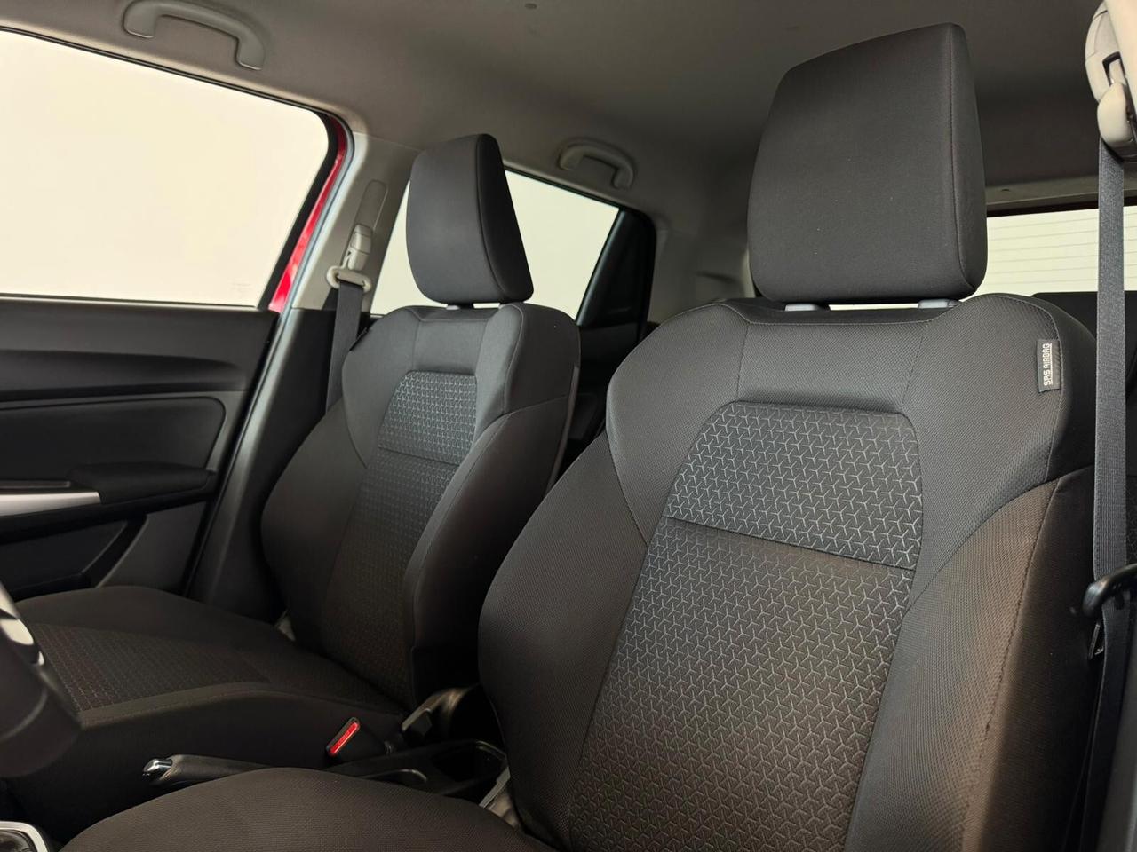 Suzuki Swift 1.2 Hybrid 4WD AllGrip Top Rosso Cordoba