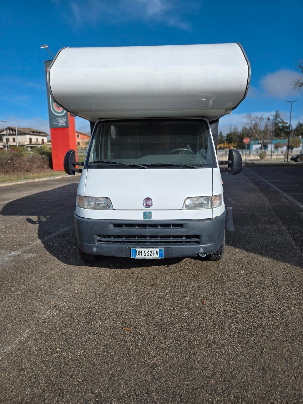 Fiat Ducato 2.8 diesel alesstimento Knaus