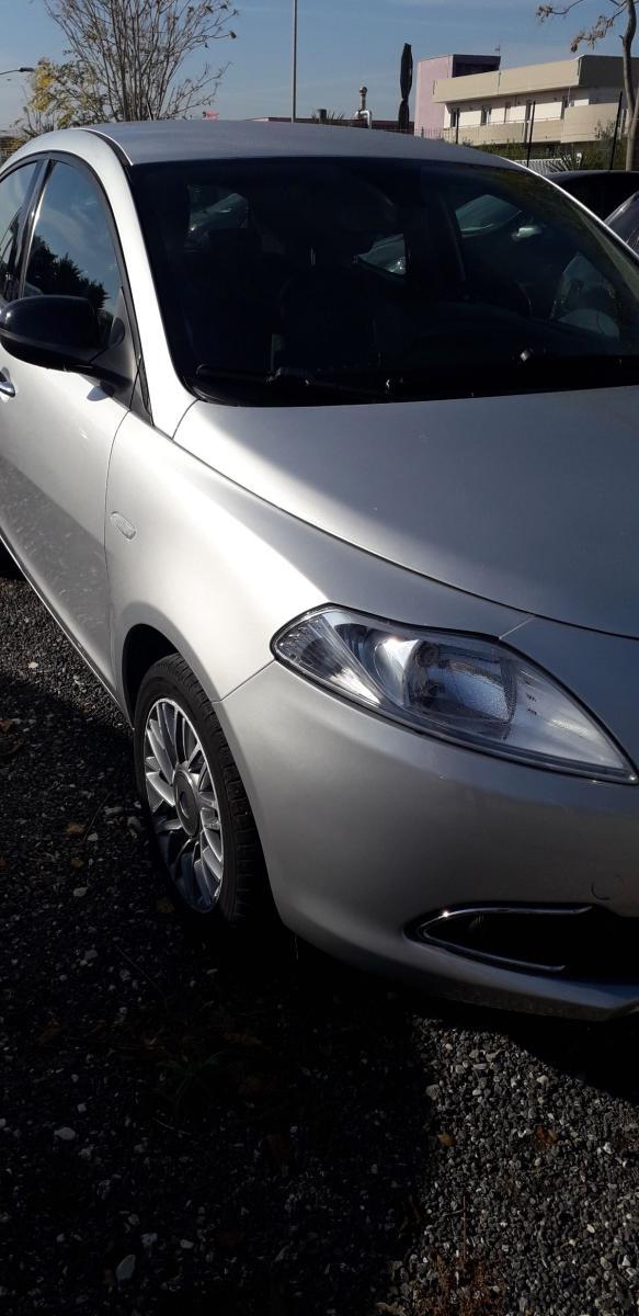 LANCIA - Ypsilon - 1.2 69 CV 5 porte S&S Silver