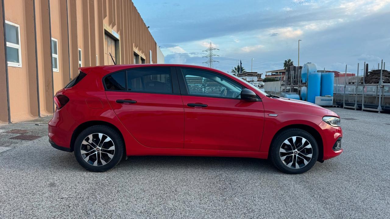 Fiat Tipo 1.0 5 porte 95cv - 2023