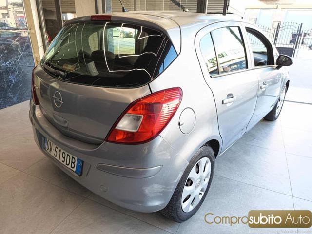 OPEL Corsa 1.2 5 porte Club