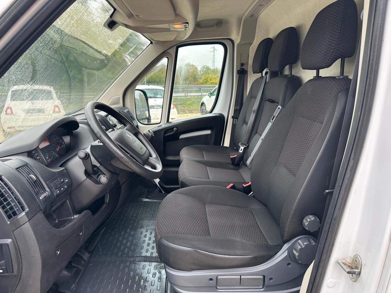 Peugeot Boxer 2.2 BlueHDi 140 L2H2 2022