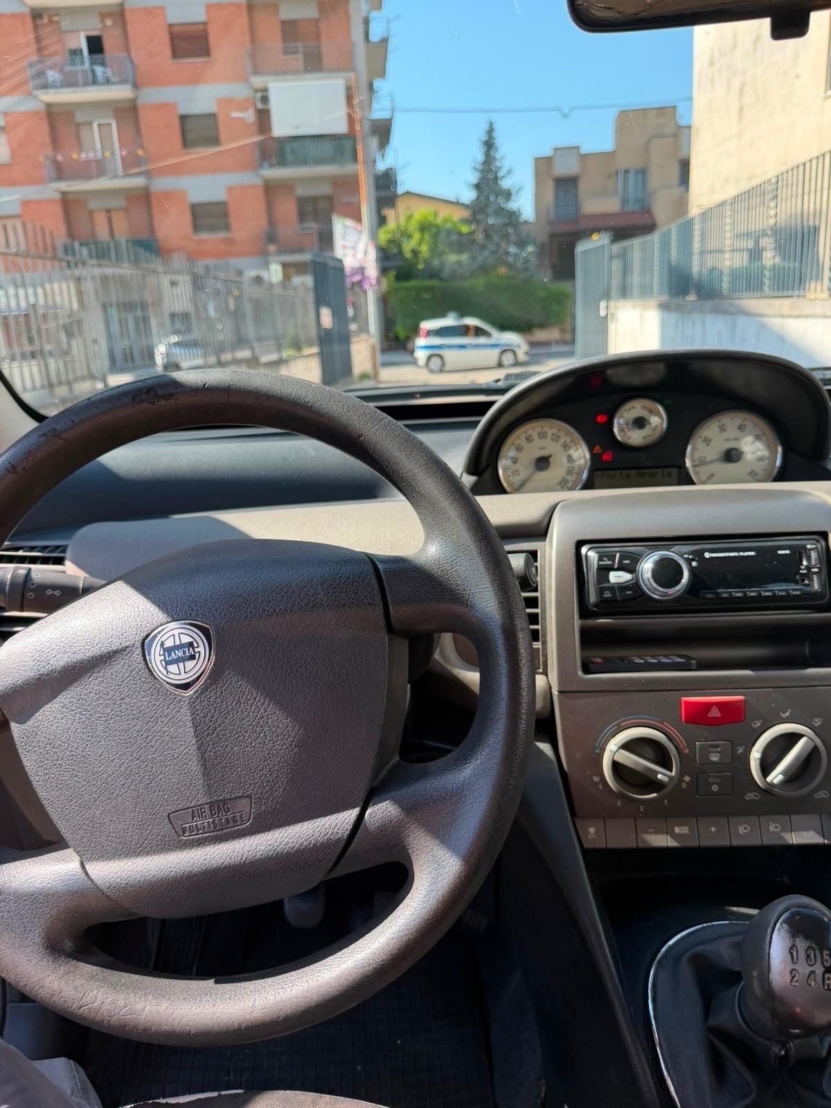Lancia Ypsilon 1.3 Multijet 16V Platino