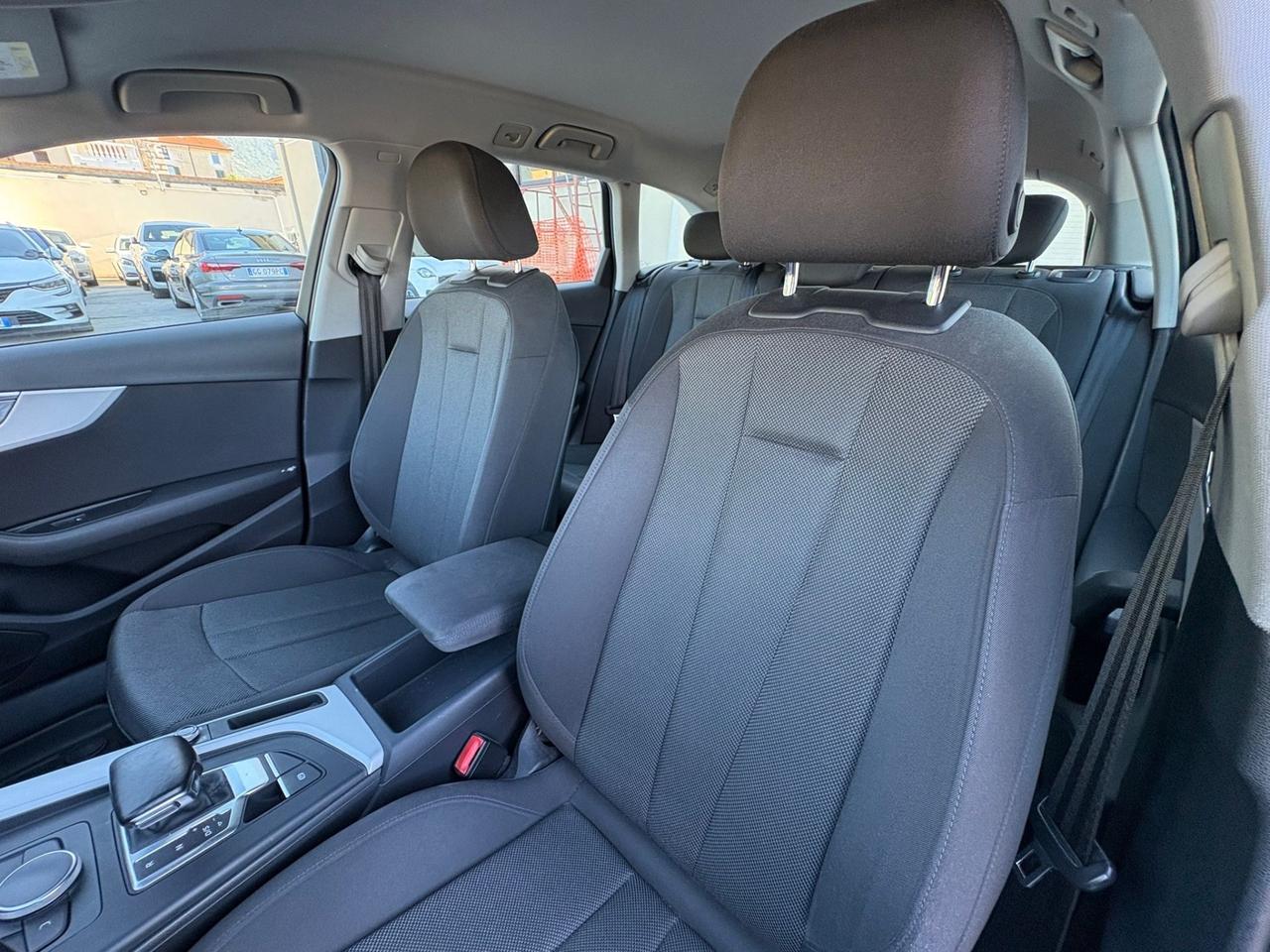 Audi A4 2.0 TDI 150 CV ultra S tronic