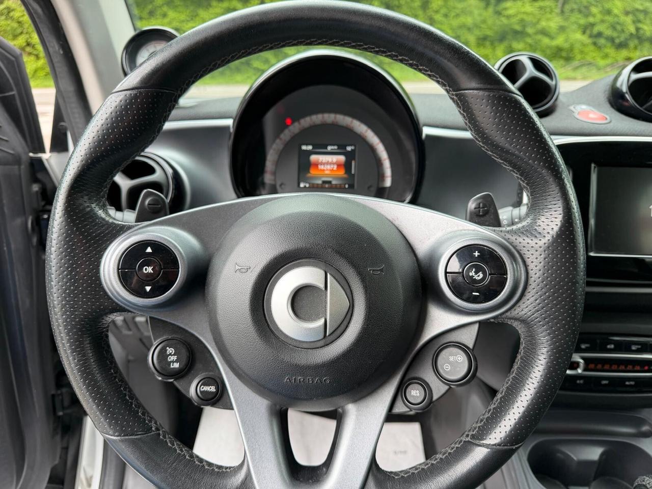 Smart ForTwo 90cv 0.9 Turbo twinamic Superpassion