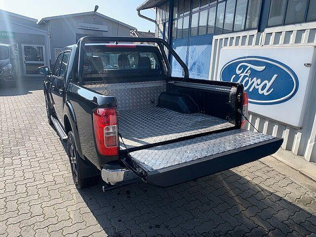 Nissan Navara 2.3 dCi 4WD Double Cab Acenta