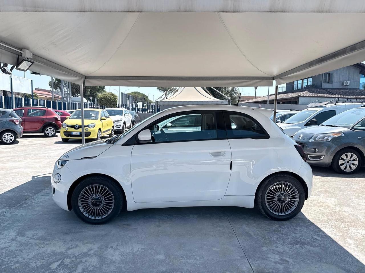 Fiat 500 500e