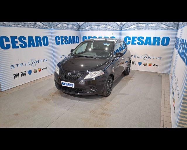 LANCIA Ypsilon 1.0 firefly hybrid Platino s&s 70cv