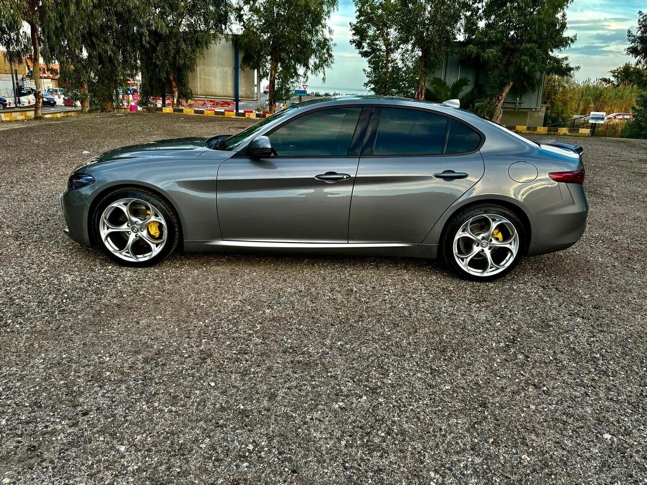 ALFA ROMEO GIULIA 2.2 160 CV AT8 SUPER UNI PROPRIETARIO