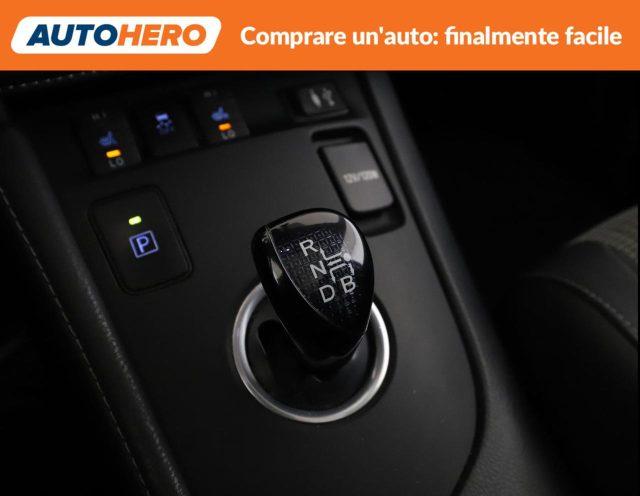 TOYOTA Auris Touring Sports 1.8 Hybrid Lounge