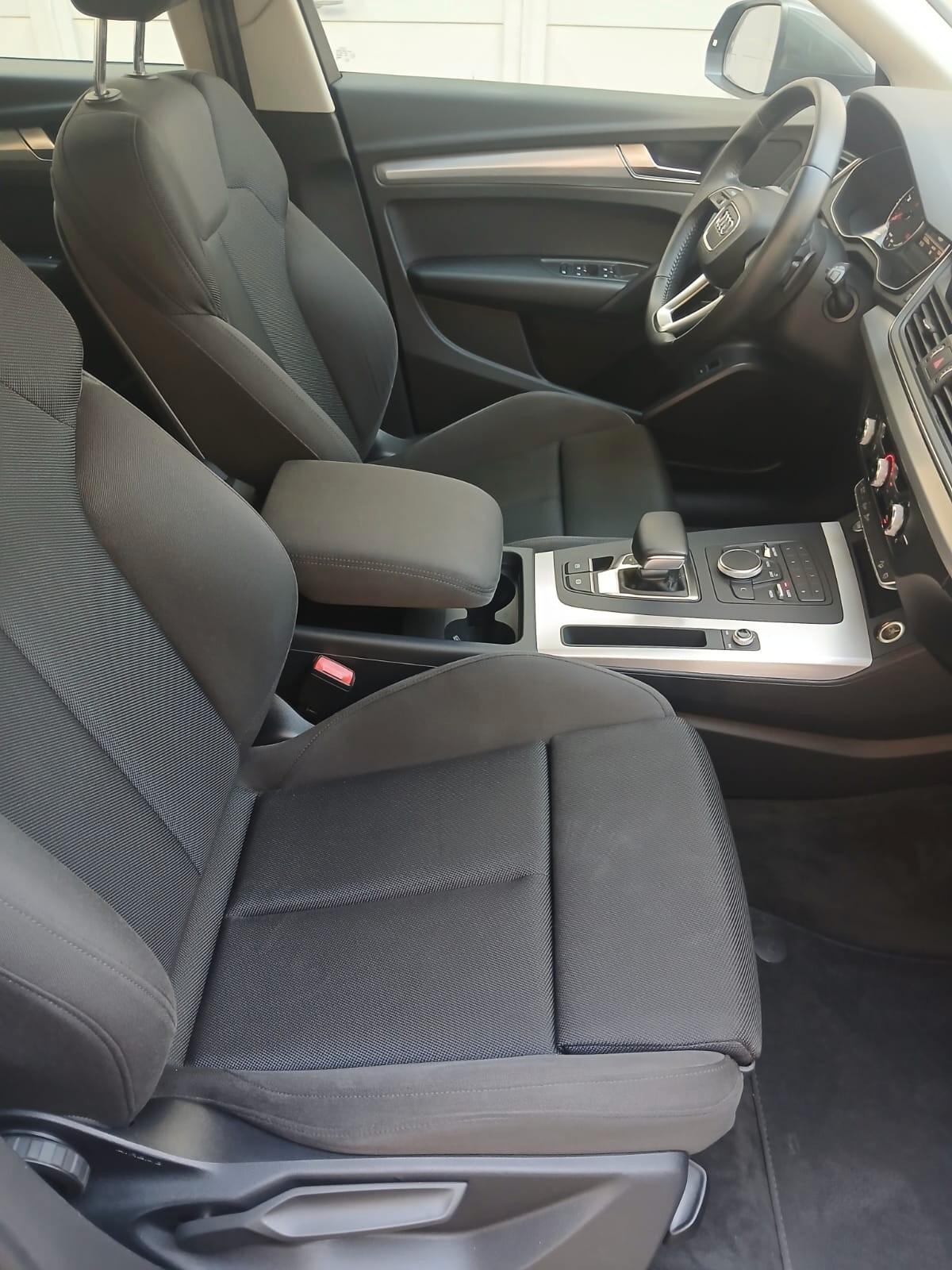 Audi Q5 2.0 TDI quattro S tronic Business Sport