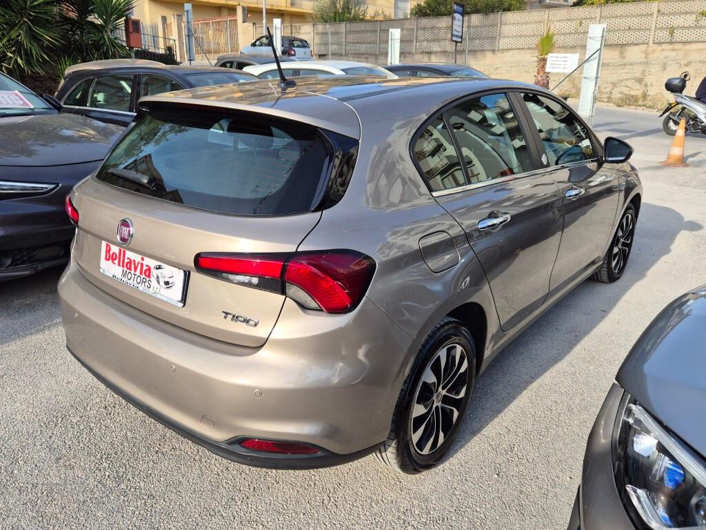 Fiat Tipo 1.6 Mjt 120CV 5 porte Mirror Navi Led