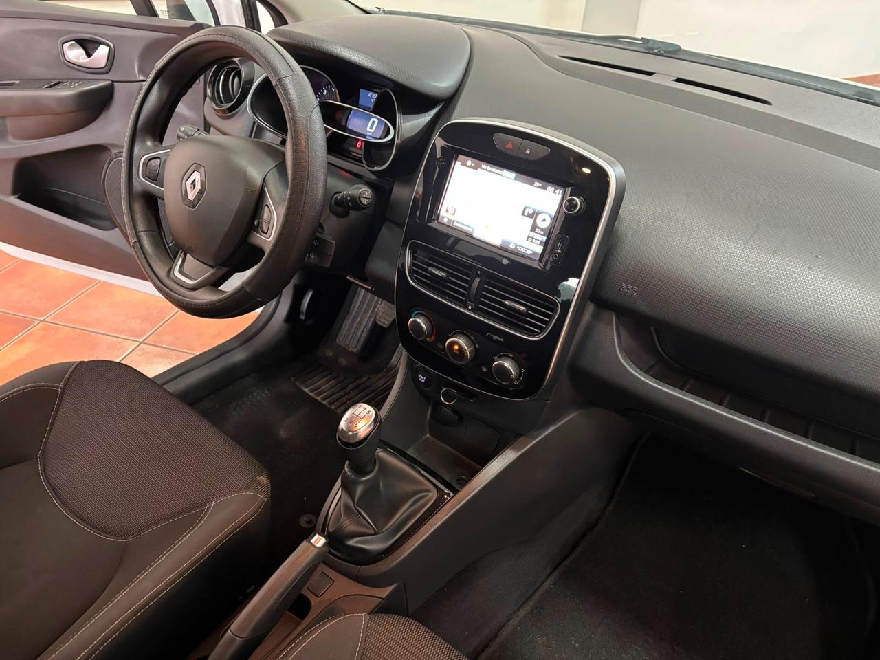 RENAULT CLIO 2019 1.5 DCI 120.000 KM