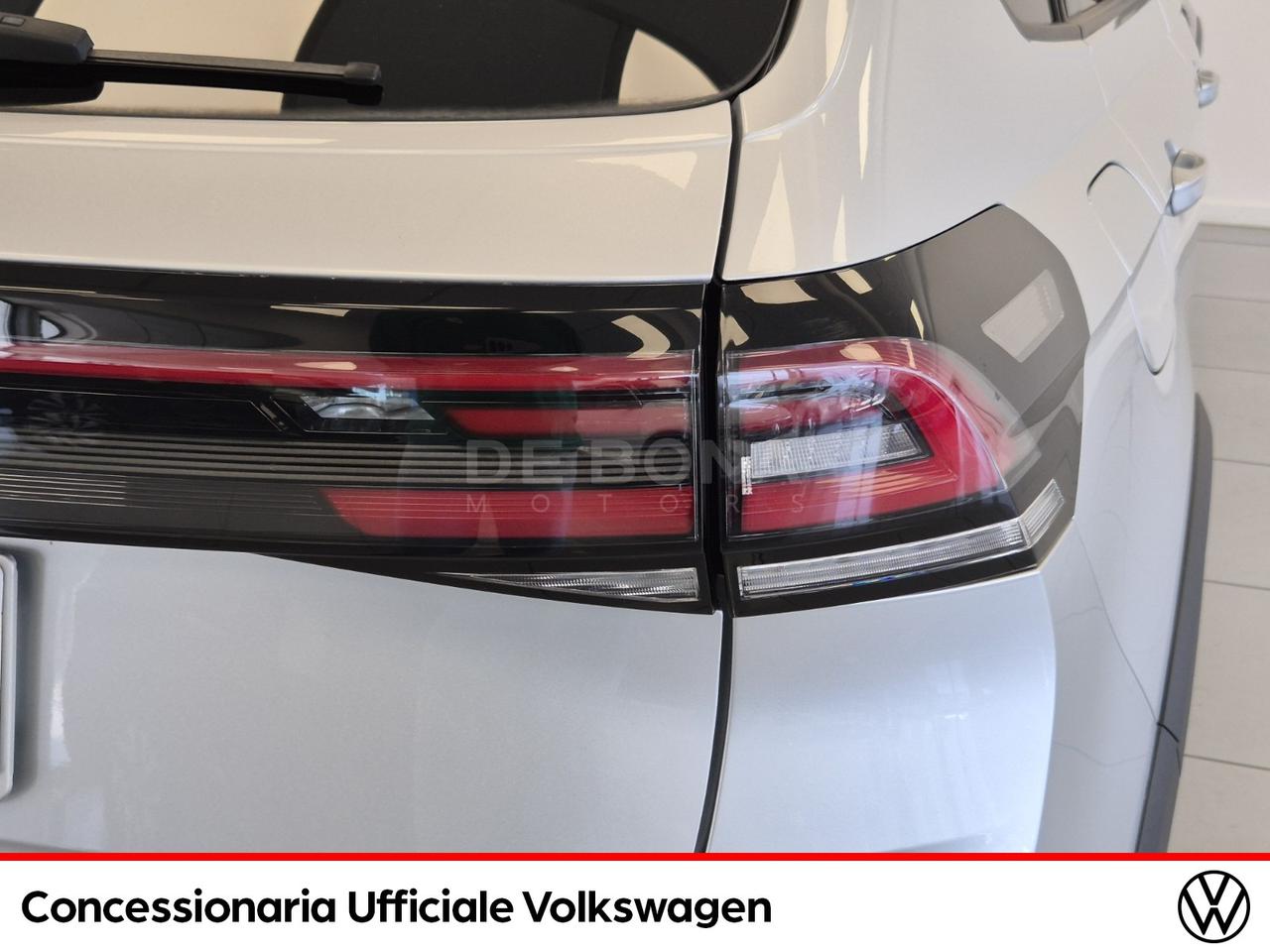Volkswagen Taigo 1.0 tsi r-line 110cv