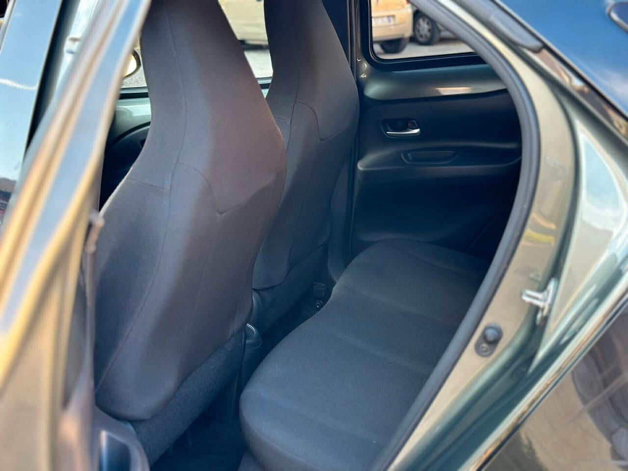 Toyota Aygo X 1.0 VVT-i 72 CV 5 porte Trend