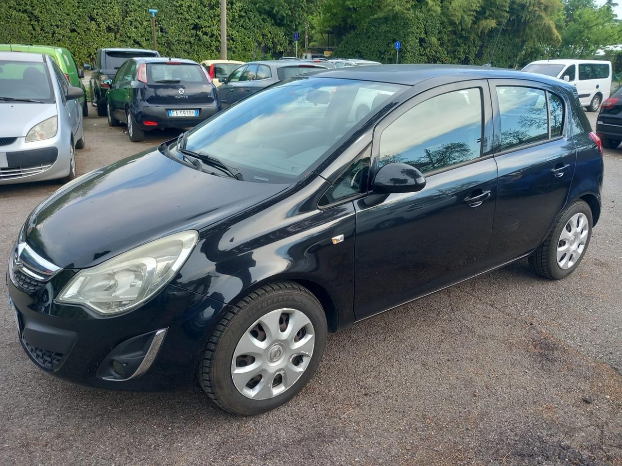 Opel Corsa 1.2 85CV 5 porte GPL-TECH Edition