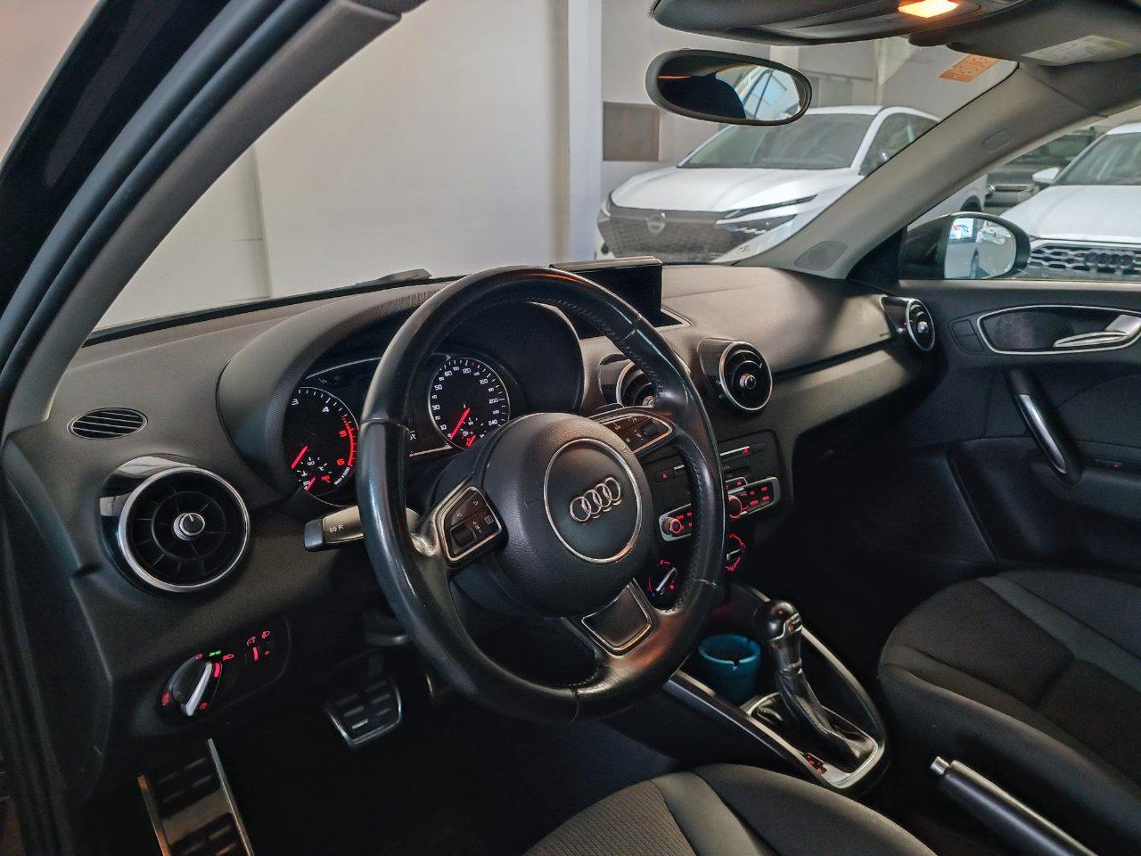 Audi A1 Sportback 1.4 tdi Metal s-tronic