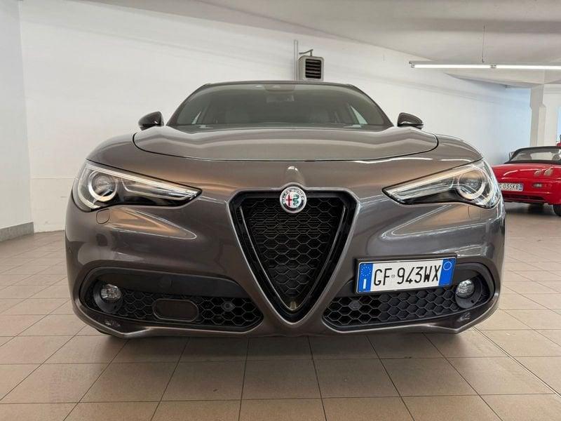 Alfa Romeo Stelvio 2.2 Turbodiesel 210 CV AT8 Q4 Veloce