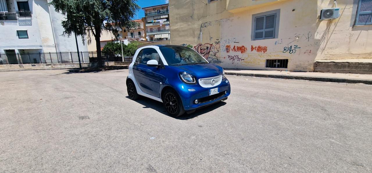 Smart ForTwo 70 1.0 twinamic Passion con BLOCKSHAFT