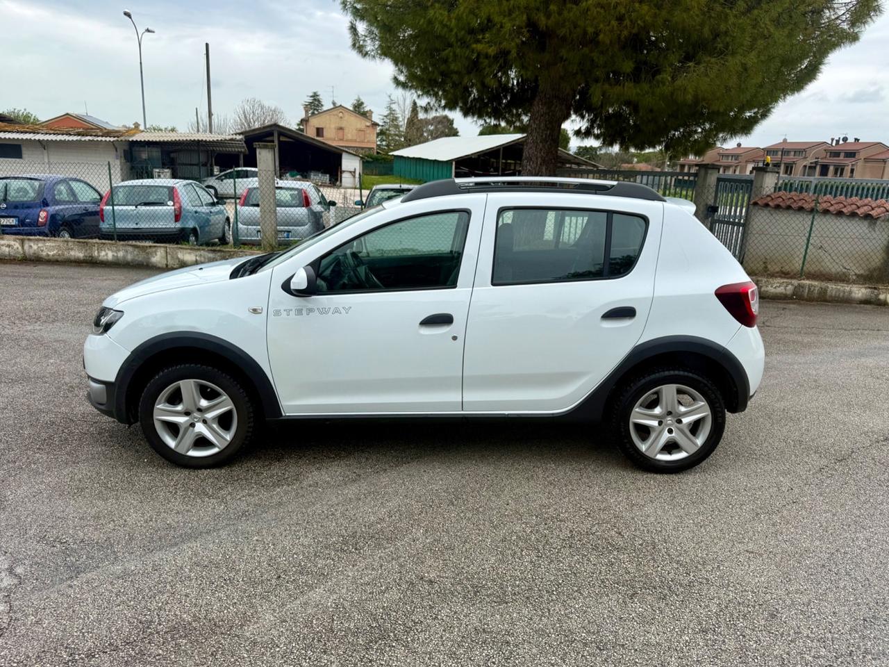 Dacia sandero stepway benzina NEOPATENTATI unipropr