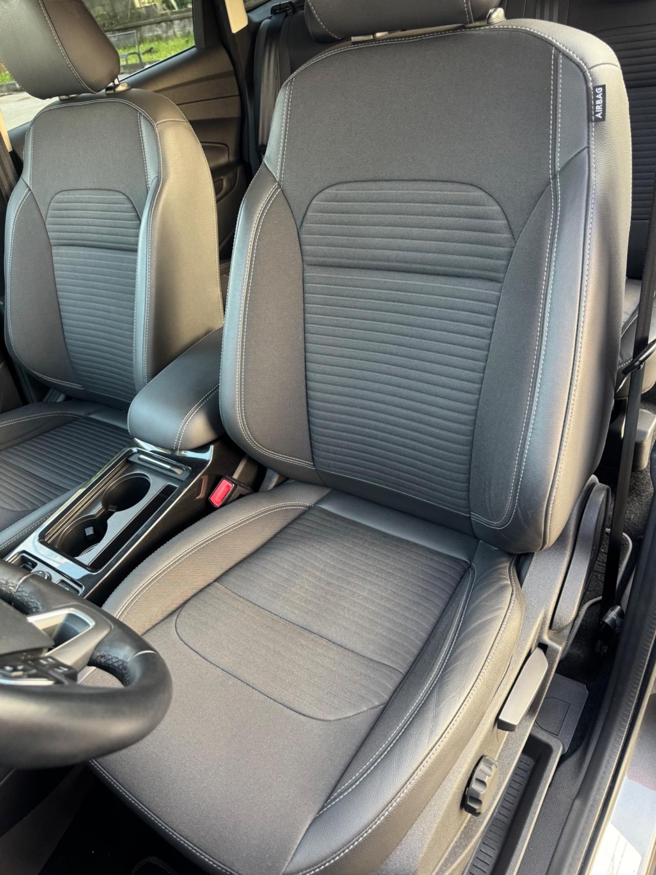 Ford Kuga 1.5 TDCI TITANIUM