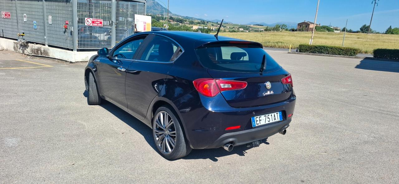 Alfa Romeo Giulietta 2.0 JTDm-2 170 CV Distinctive