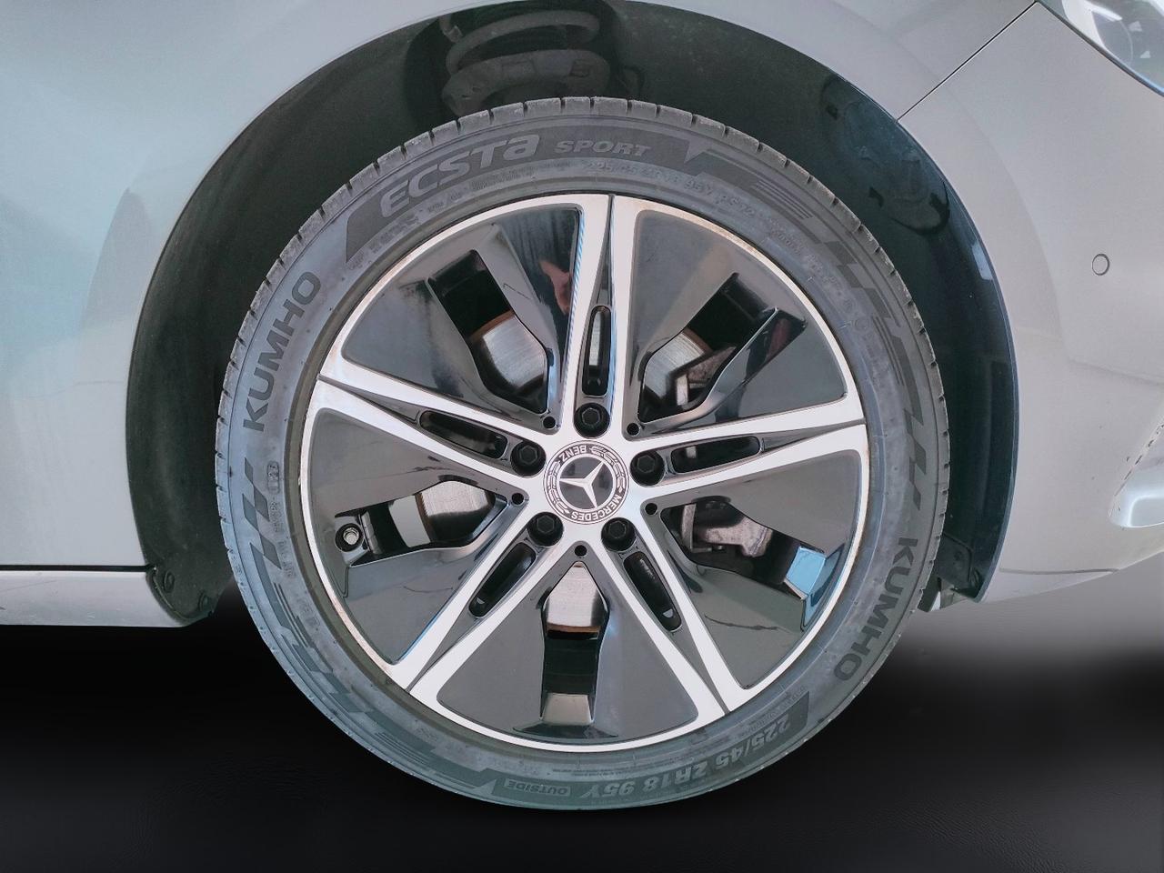 Mercedes-Benz Classe B - W247 2023 - B 250 e phev Progressive Advanced auto