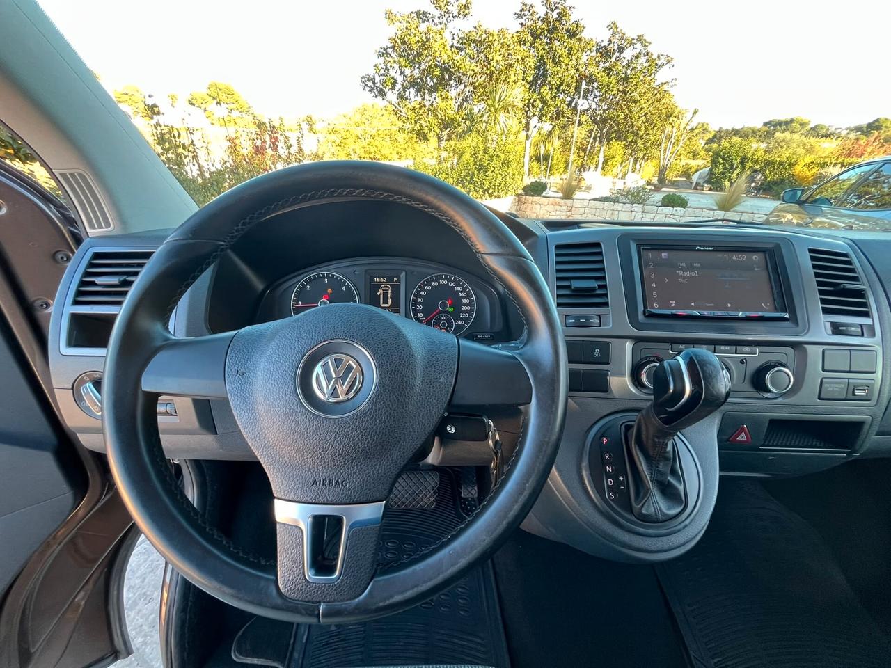 Volkswagen Caravelle 2.0 TDi - 9 POSTI! - 2012