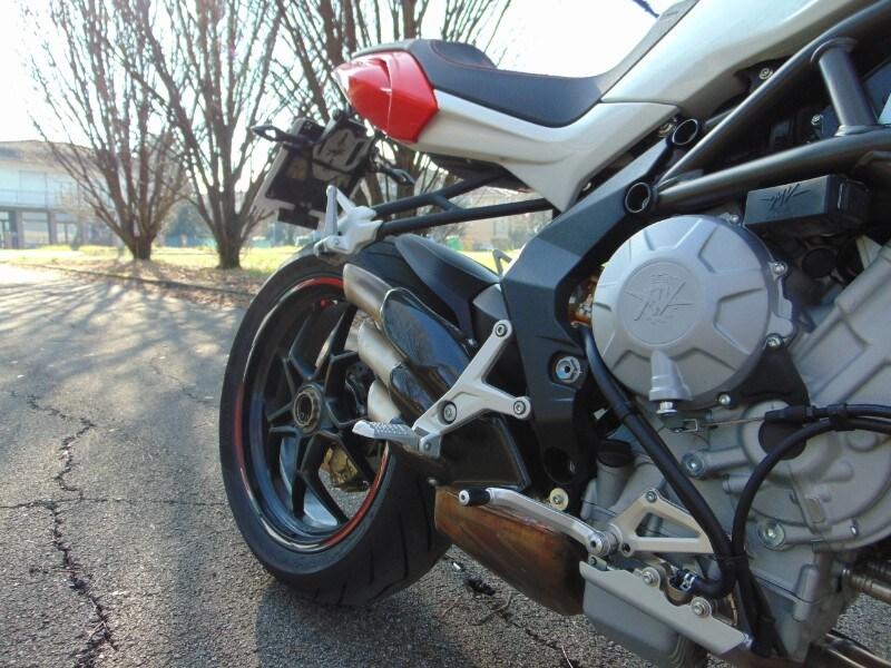 MV Agusta Brutale 800 EAS Italia